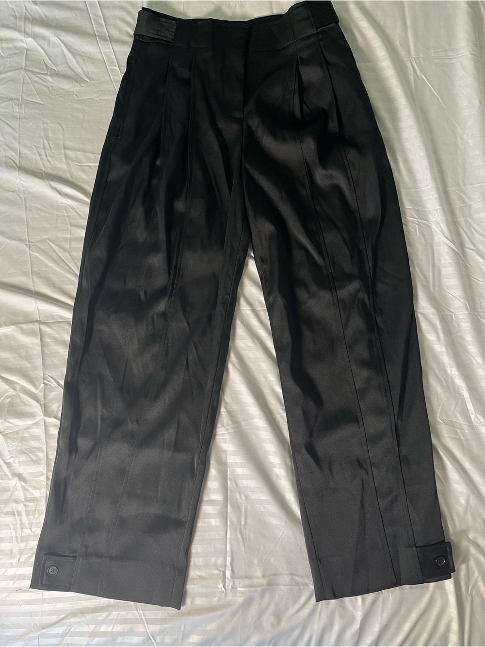 WoMen's Black Pleated Dress Pants